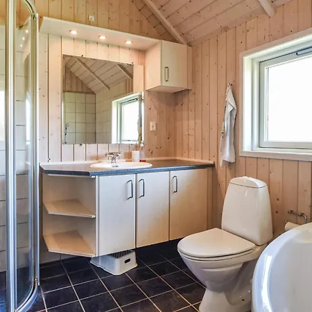 Feriehus Smukt Hjem I Juelsminde Med Sauna